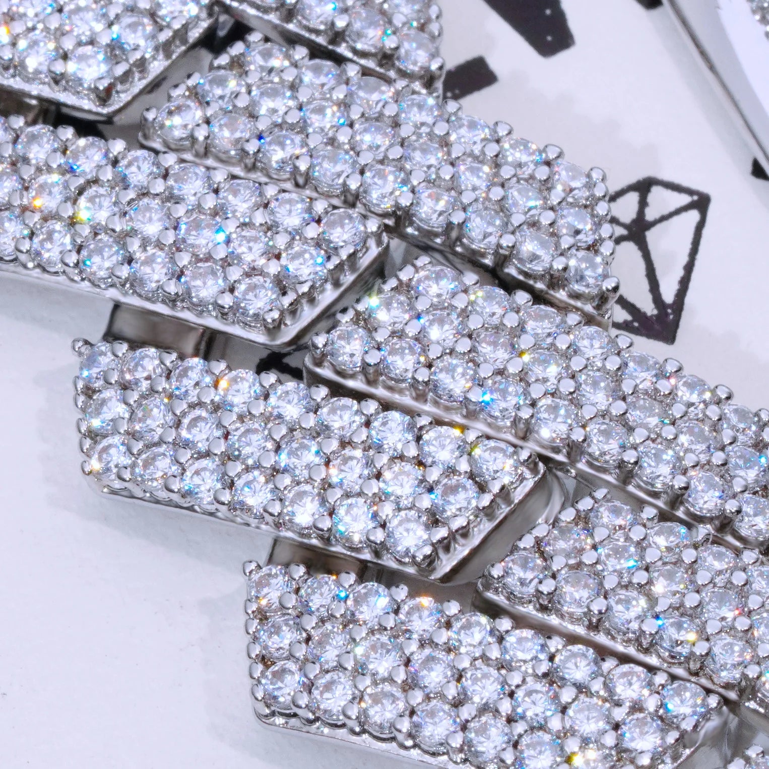 20Mm Extended Clasp Prong Cuban Chain