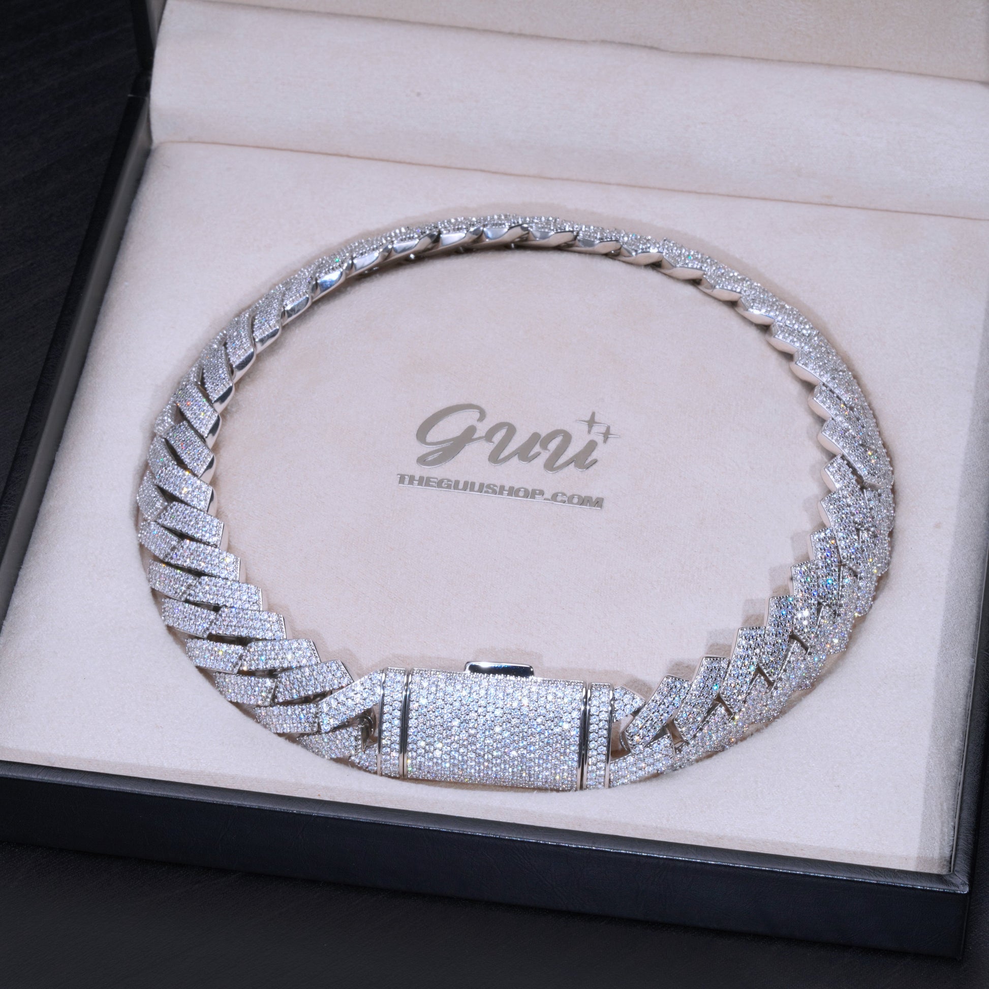 20Mm Extended Clasp Prong Cuban Chain